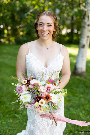 Jefferson Inn Bride portraits